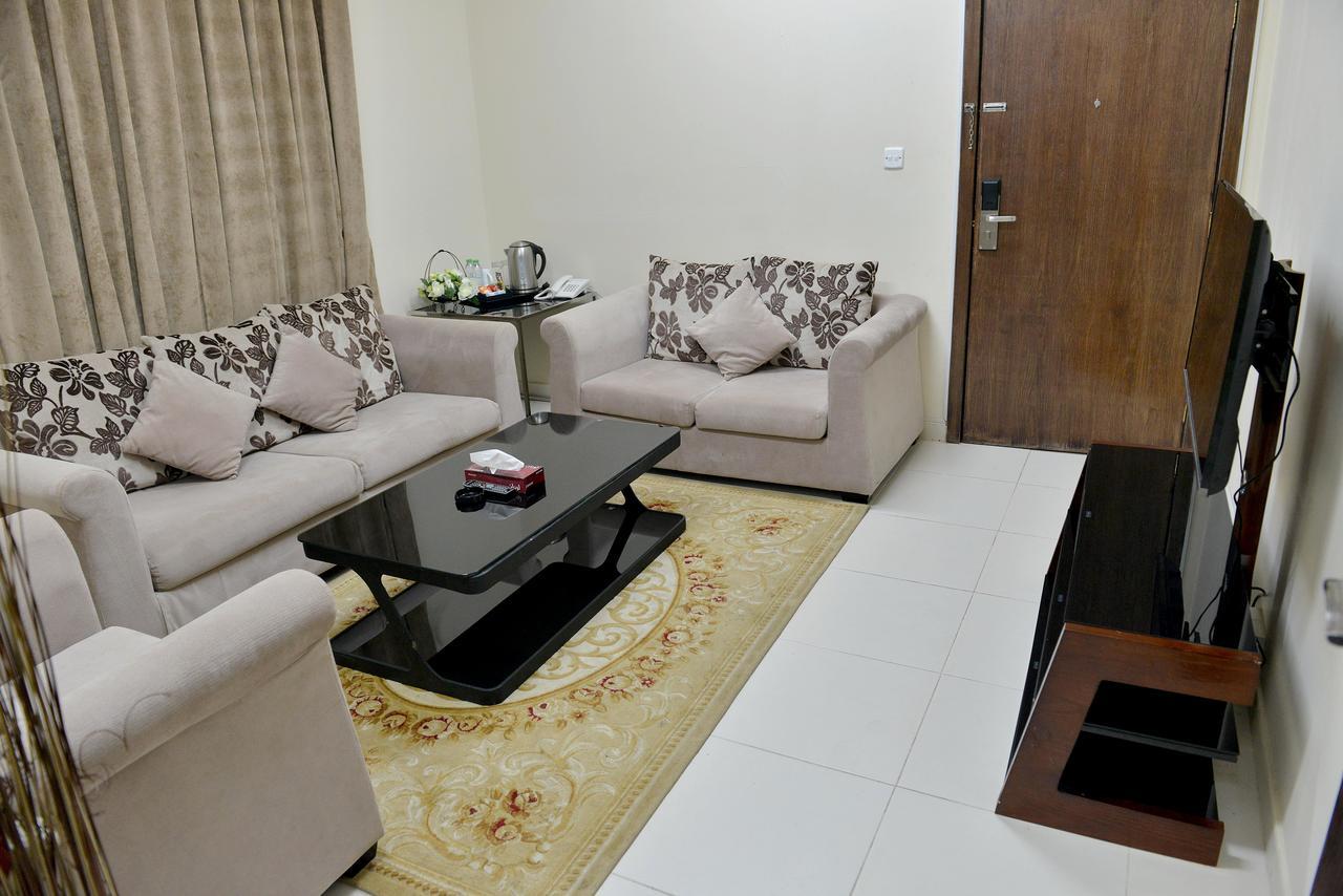 Al Mawasem Al Arbaa Aparthotel Al Al Jubail Dış mekan fotoğraf
