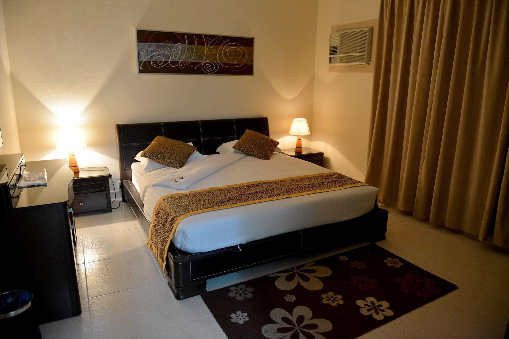 Al Mawasem Al Arbaa Aparthotel Al Al Jubail Dış mekan fotoğraf